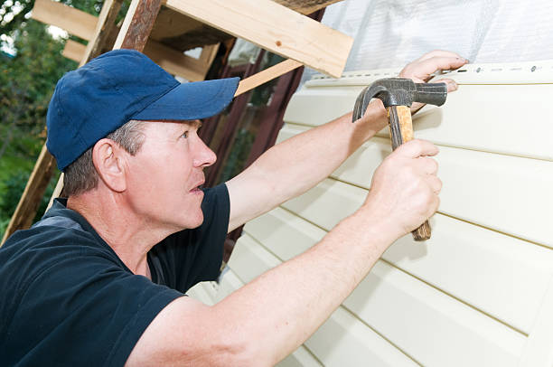 Best Storm Damage Siding Repair  in Newberg, OR